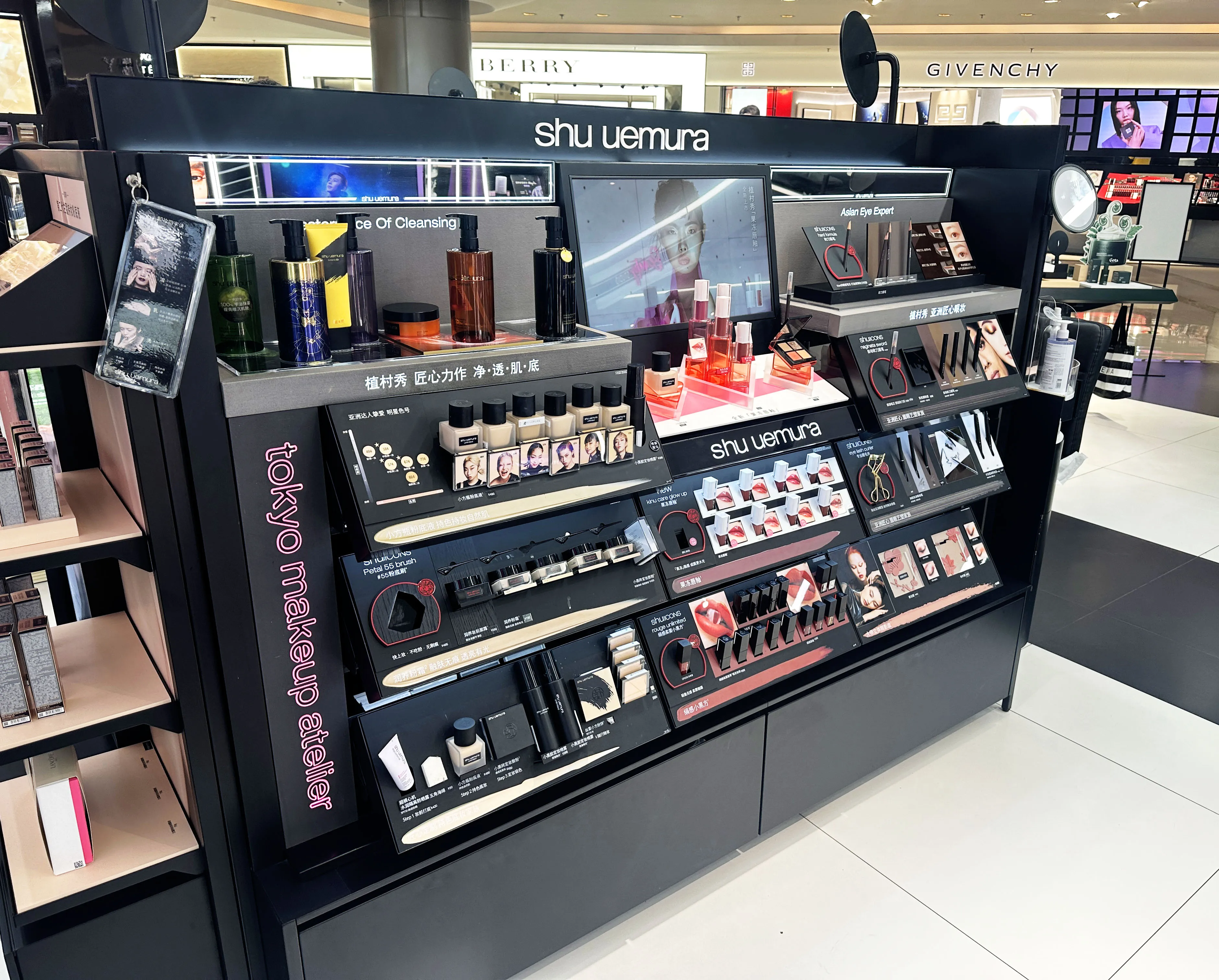 cosmetics display cabinet
