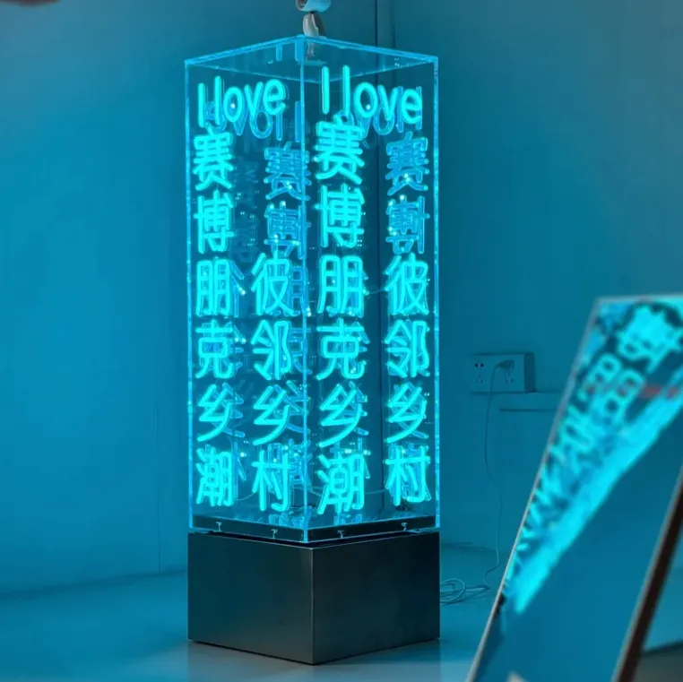 Acrylic rotating light box